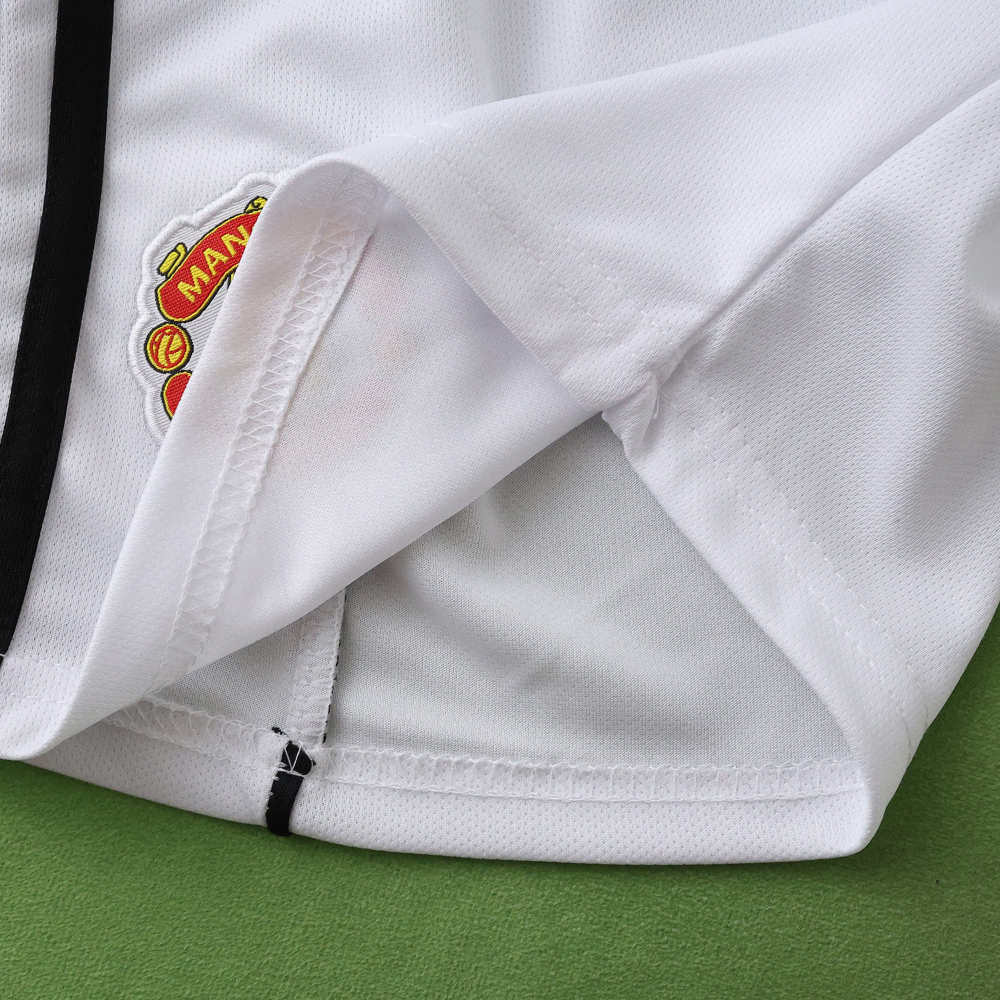 2526 season Manchester United F.C. home Kids kit