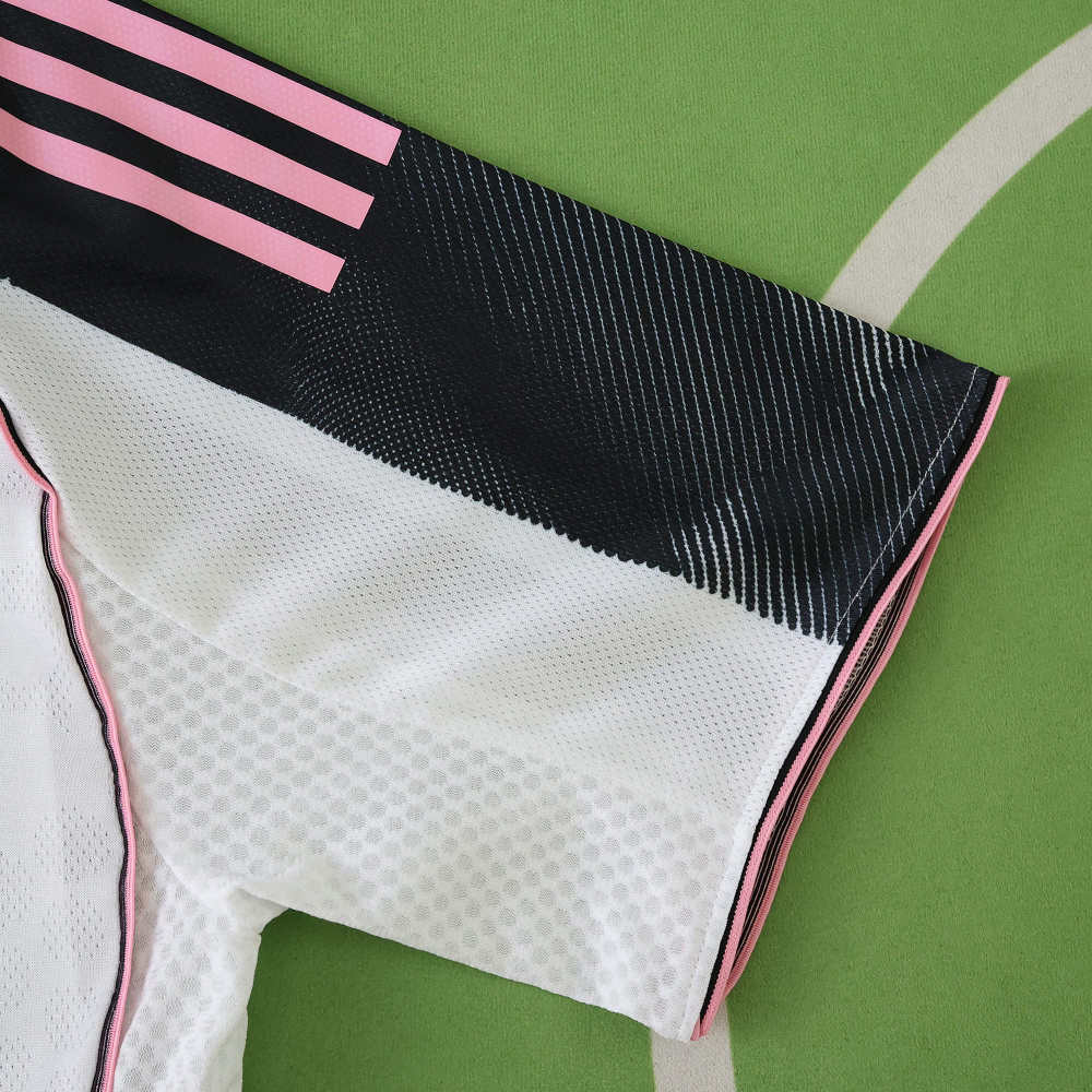 2526 season Juventus F.C. home Player version