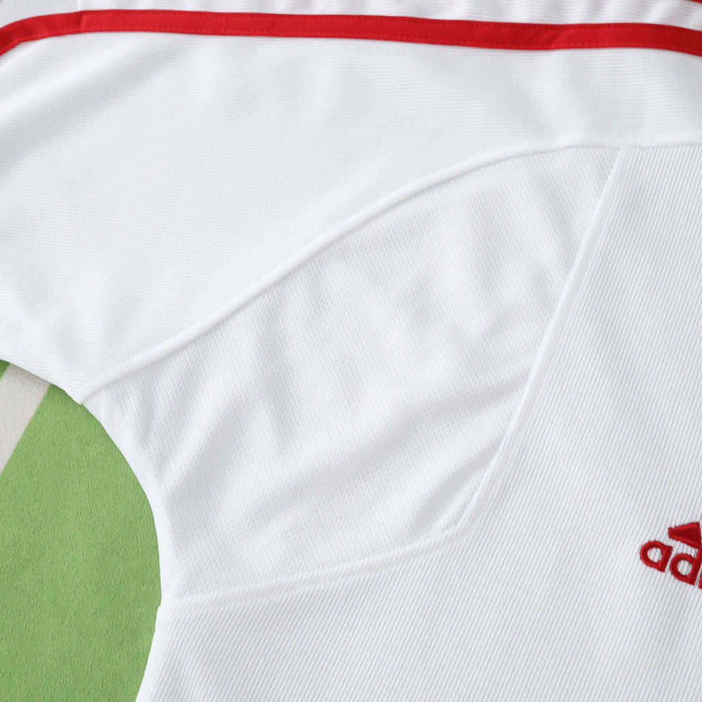2000 season Spain away retro Fan version