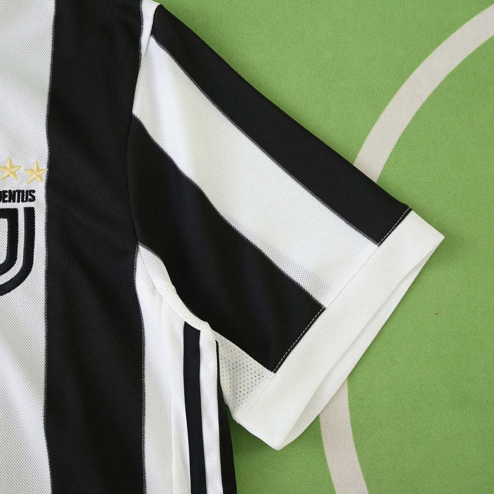1718 season Juventus F.C. home retro Fan version