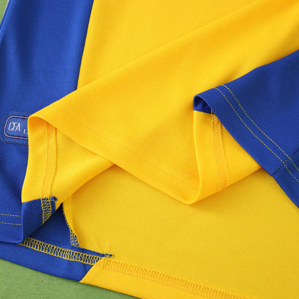 2000 season Romania home retro Fan version