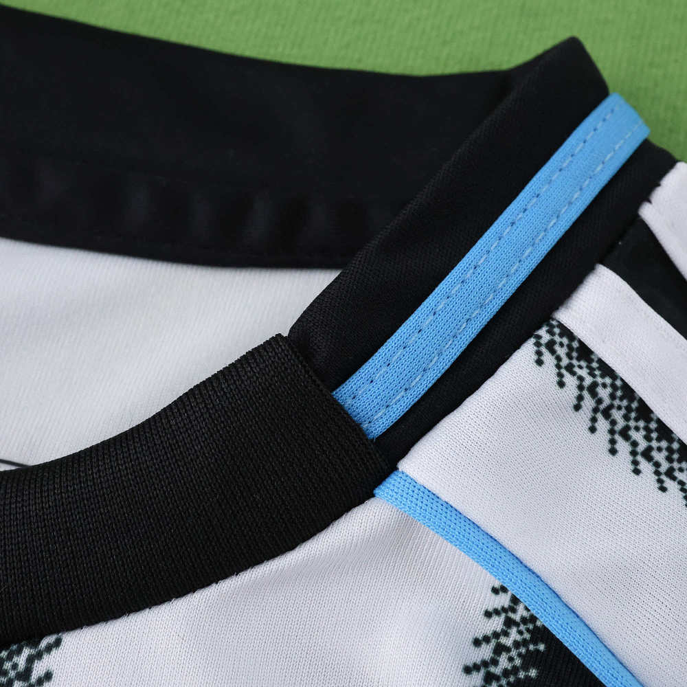 2526 season Newcastle United F.C. home Kids kit