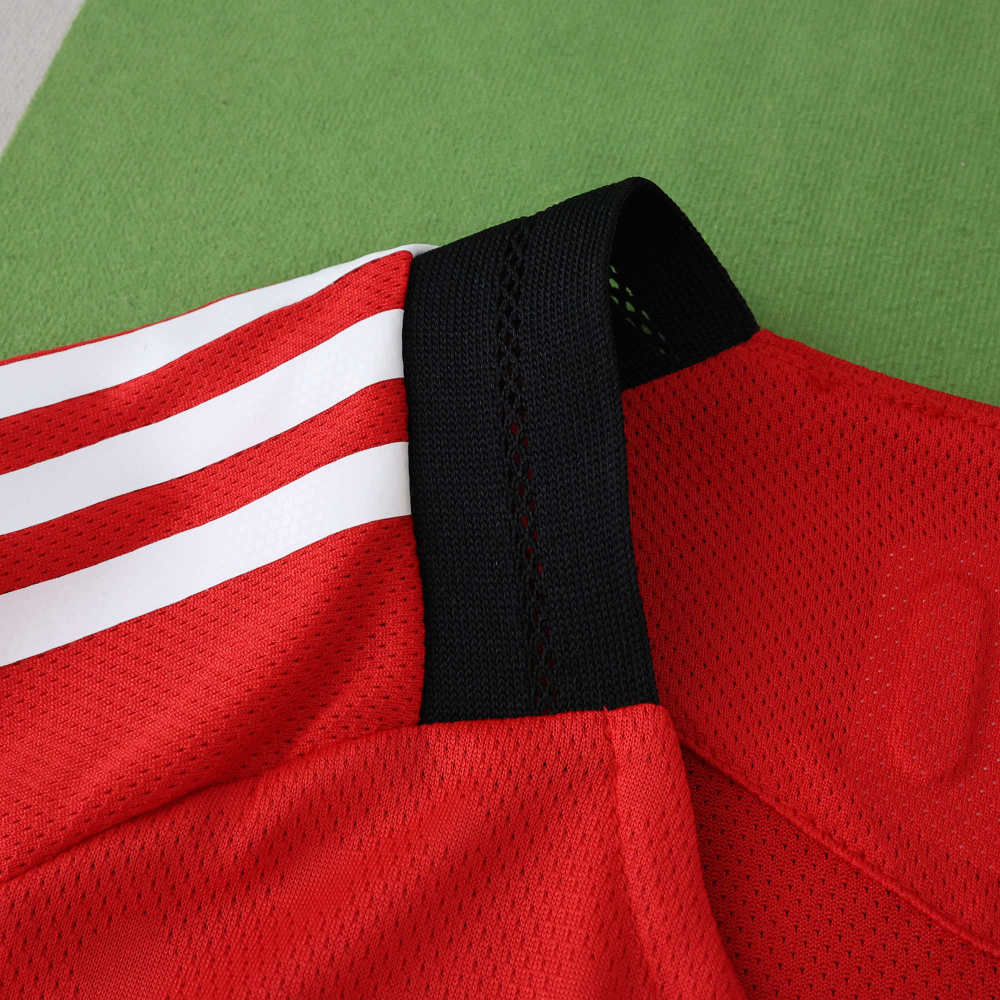 2526 season S.L. Benfica home Player version