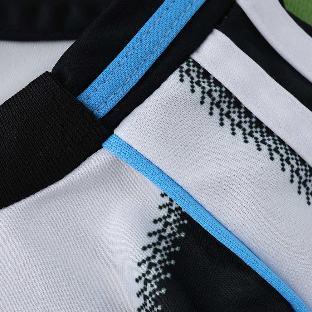 2526 season Newcastle United F.C. home Kids kit
