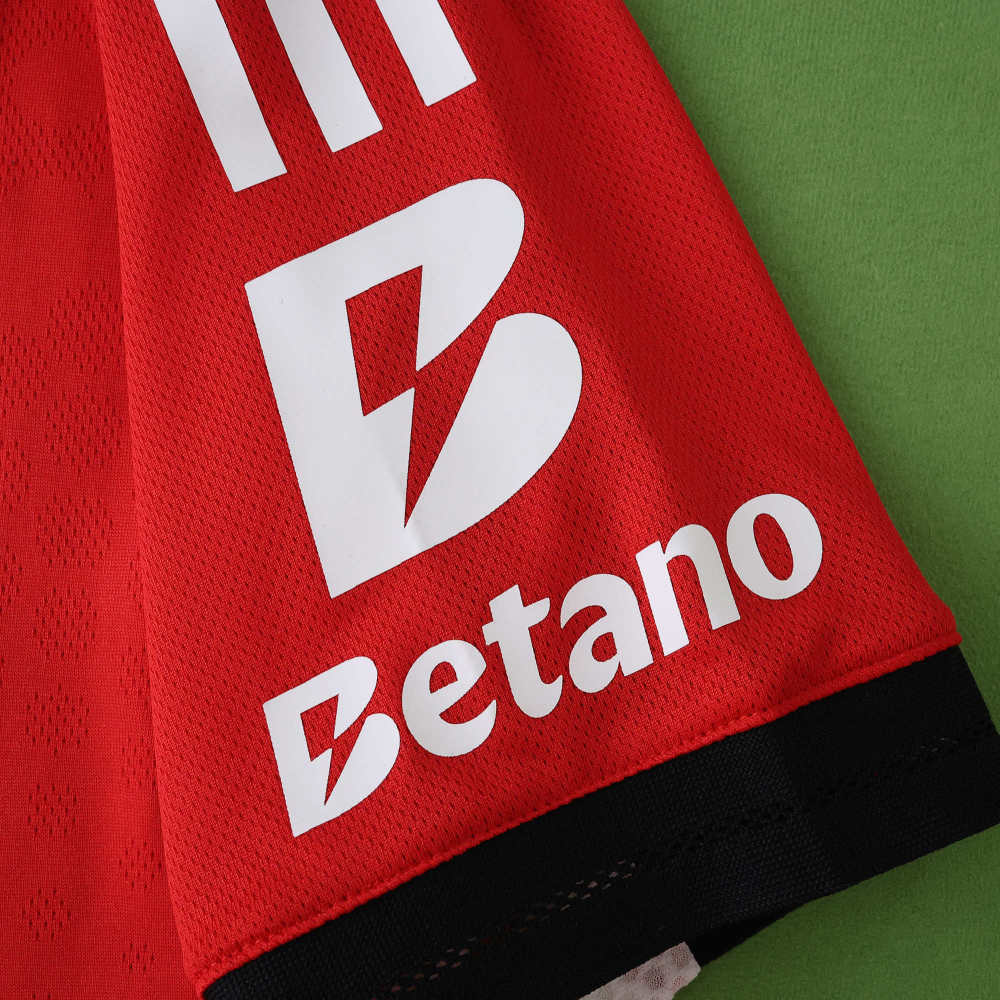 2526 season S.L. Benfica home Player version