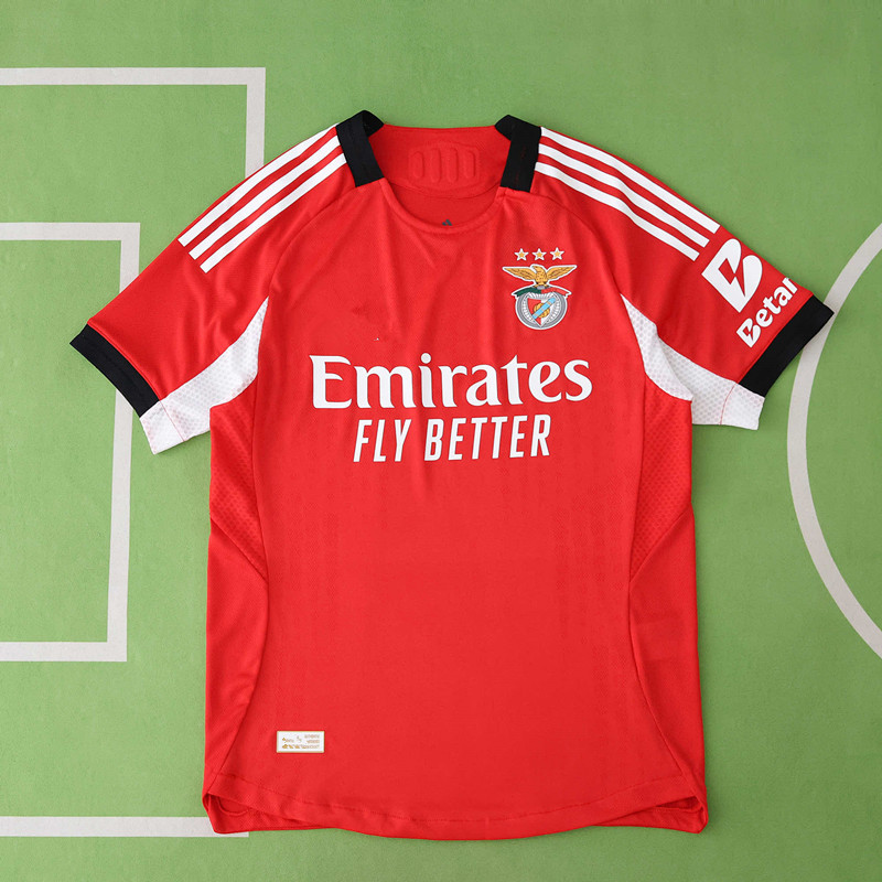 2526 season S.L. Benfica home Player version