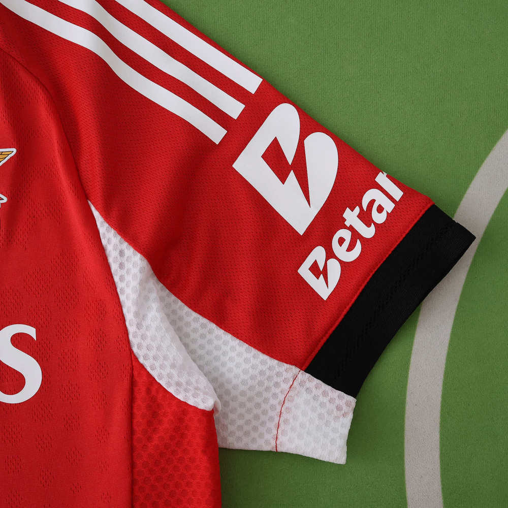 2526 season S.L. Benfica home Player version