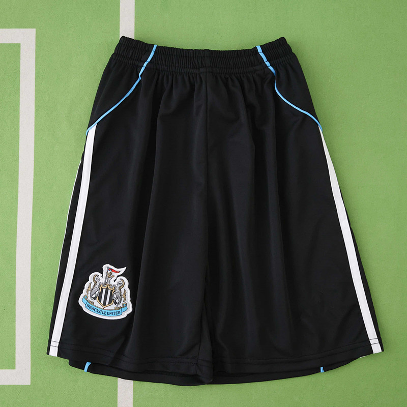 2526 season Newcastle United F.C. home Kids kit