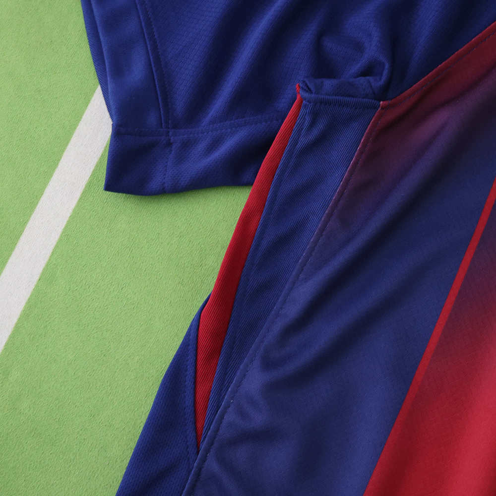 2526 season FC Barcelona / Barça home Fan version