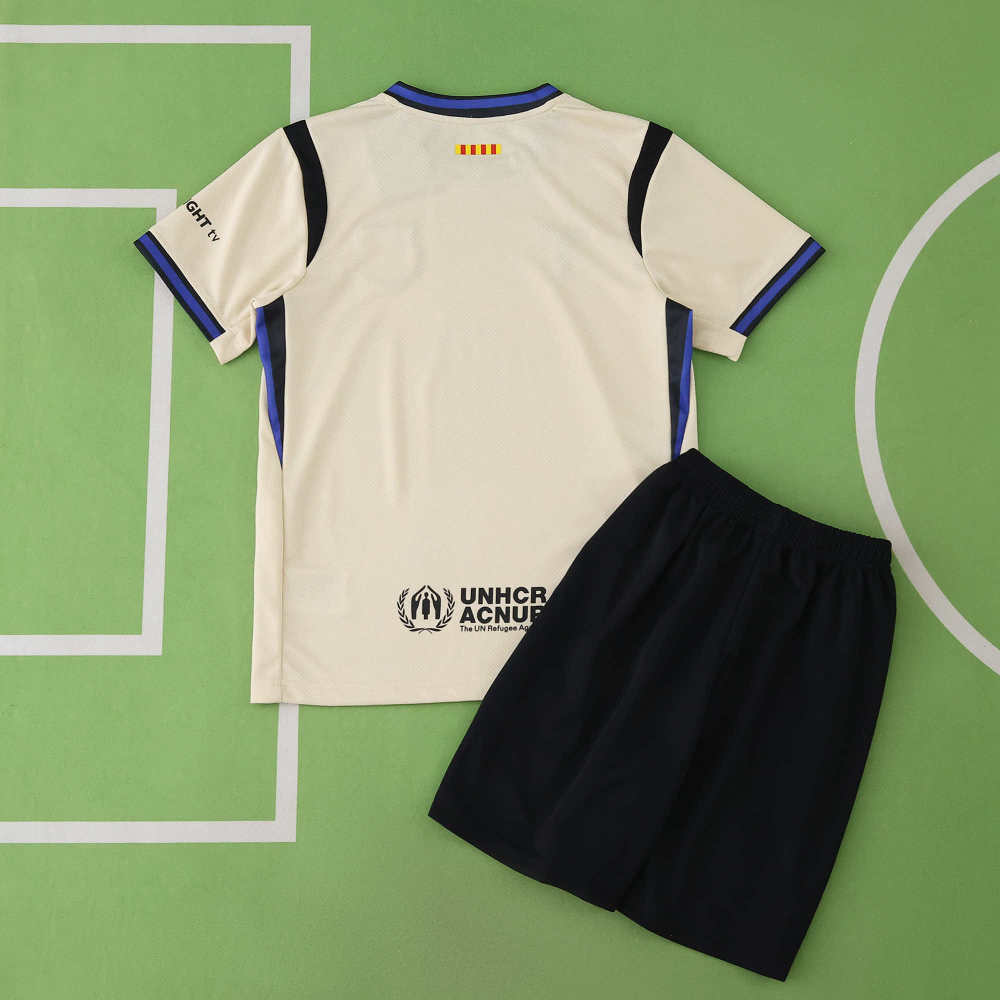2526 season FC Barcelona / Barça away Kids kit