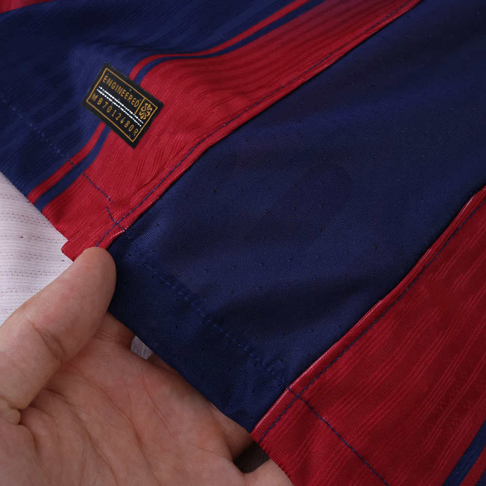 2526 season FC Barcelona / Barça home Player version