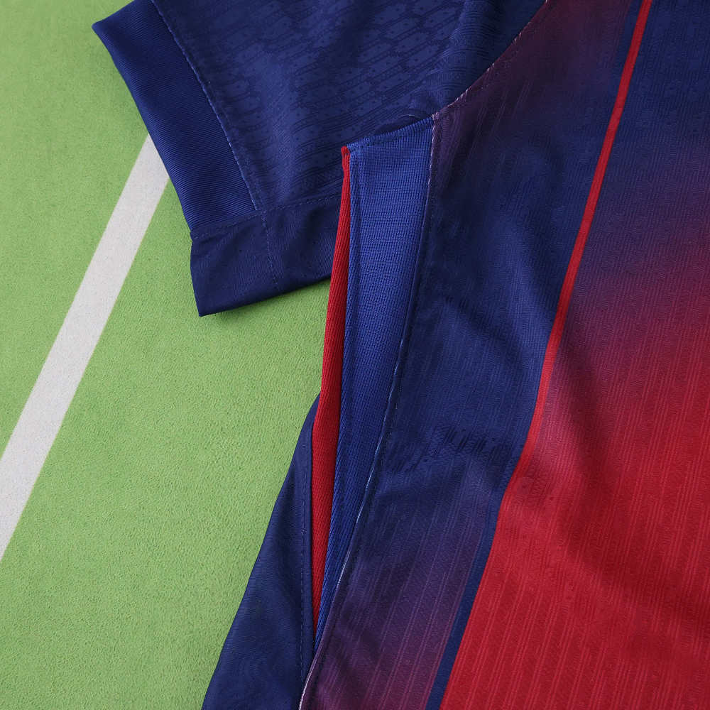 2526 season FC Barcelona / Barça home Player version