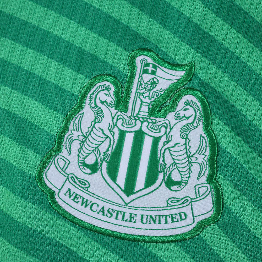 2526 season Newcastle United F.C. away Fan version