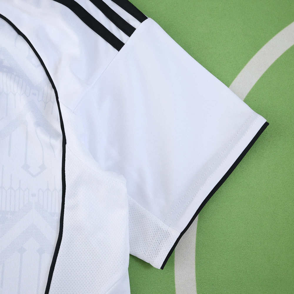 2526 season Fulham F.C. home Fan version