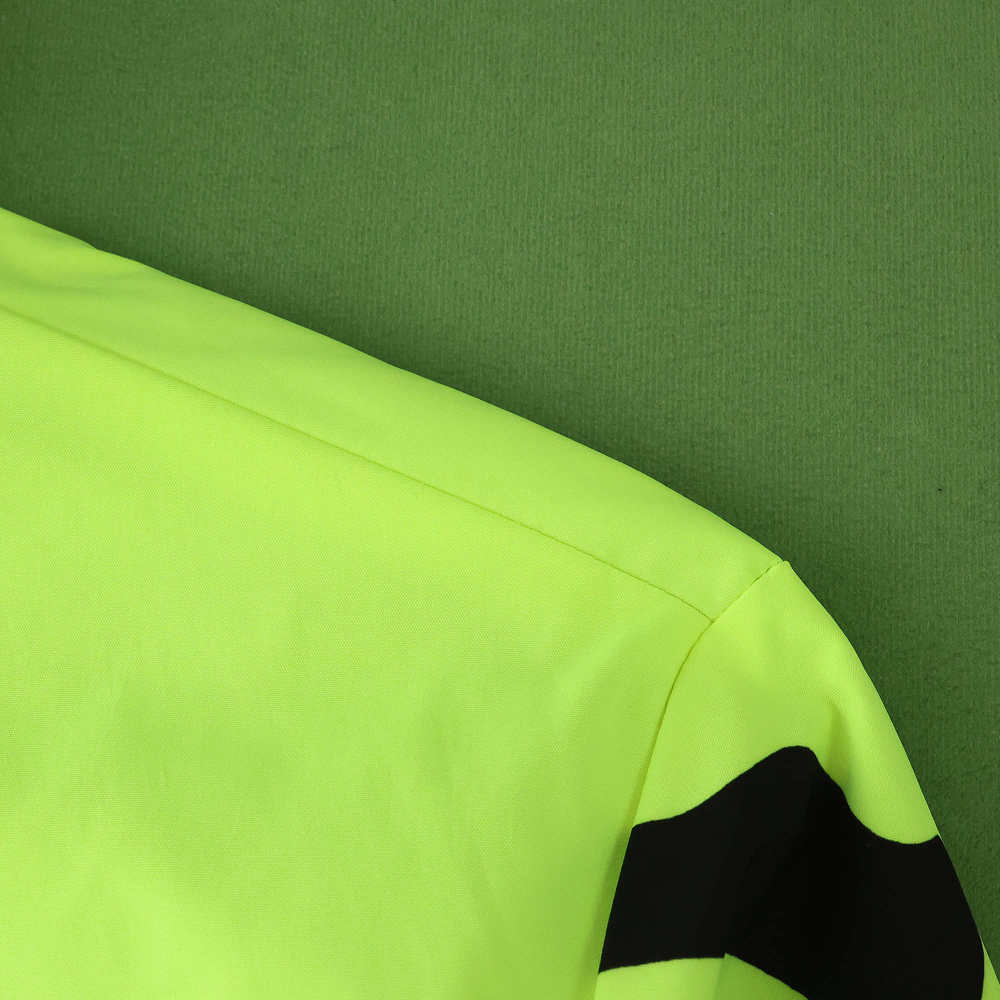 2526 Borussia Dortmund Wear on both sides windbreaker