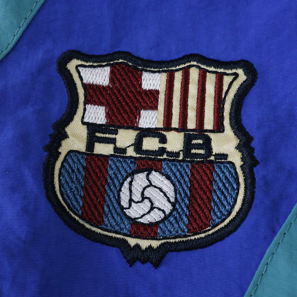 2526 FC Barcelona / Barça retro windbreaker