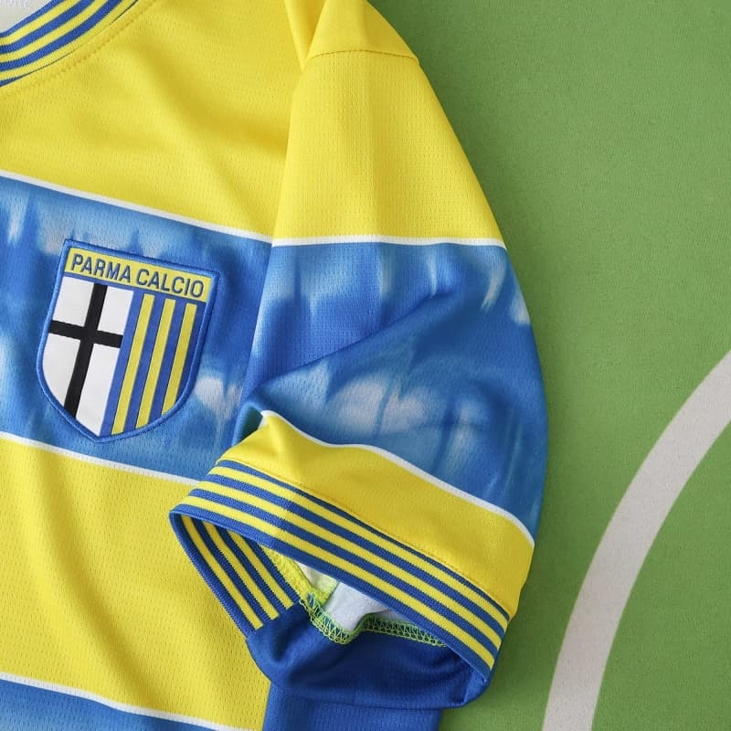 2526 season Parma Calcio 1913 away Fan version