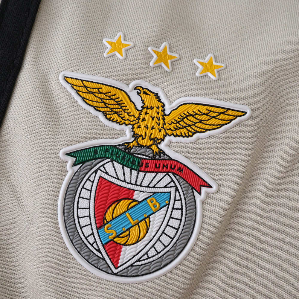 2526 season S.L. Benfica away Kids kit