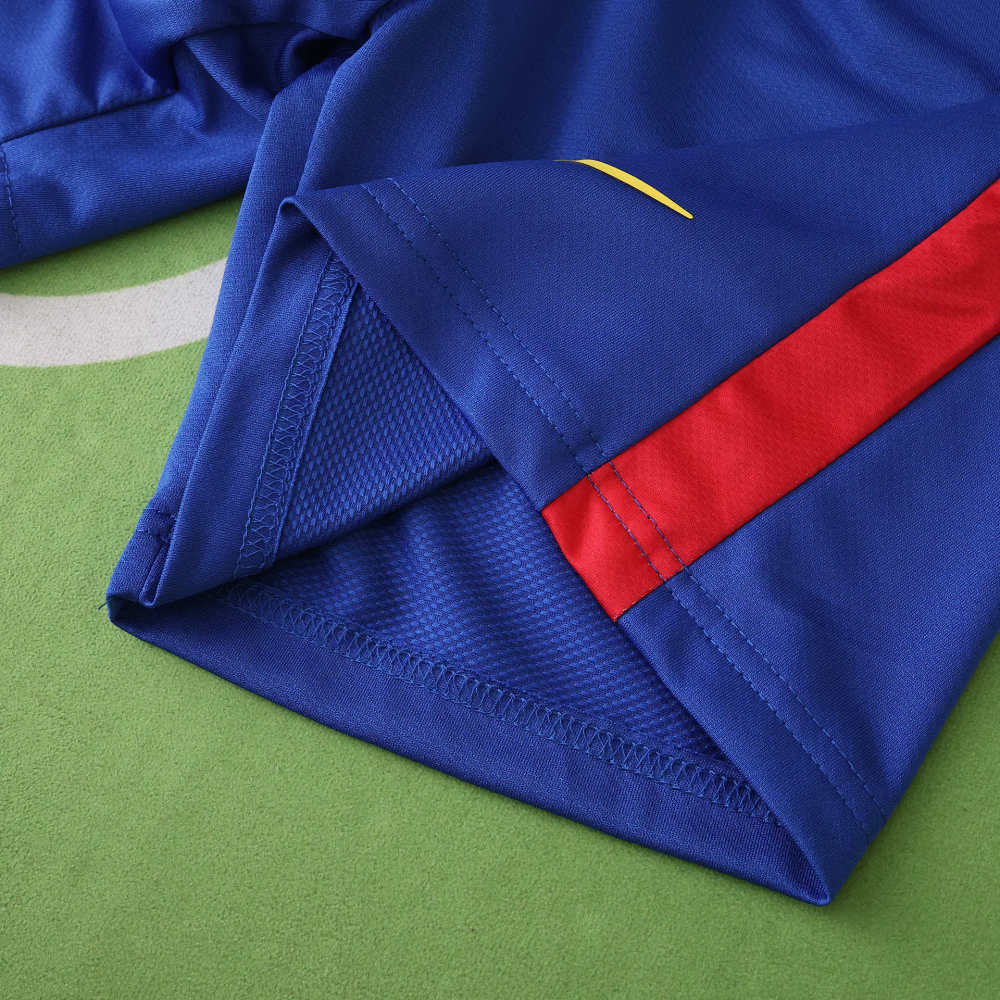 1112 season FC Barcelona / Barça home retro Kids kit