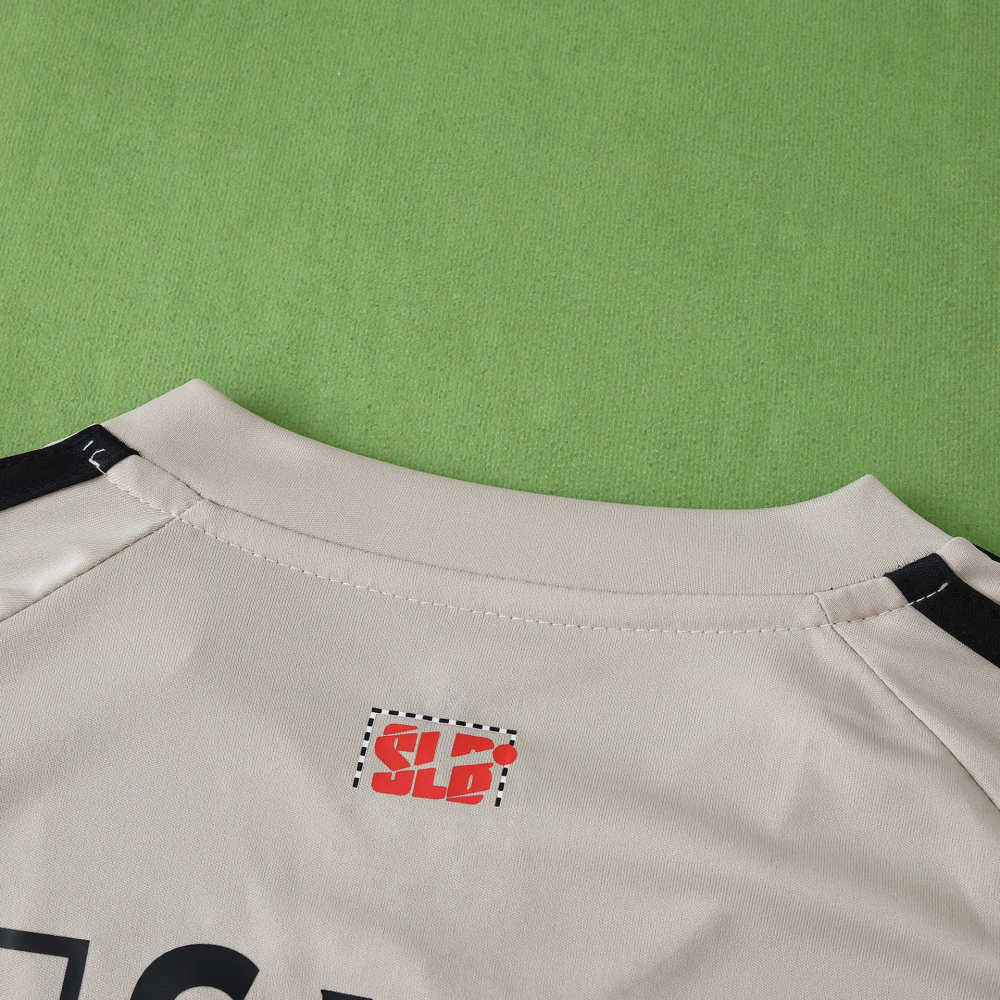 2526 season S.L. Benfica away Kids kit