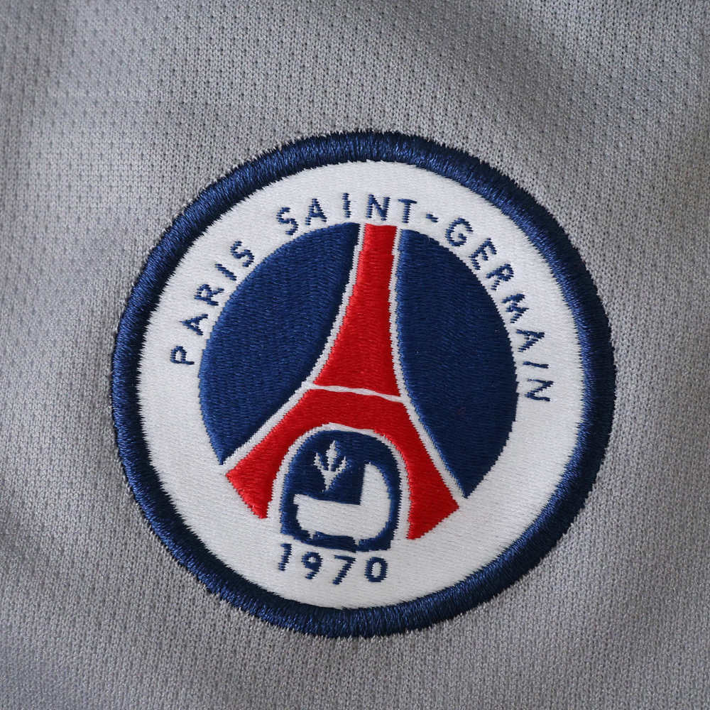 2001 season Paris Saint-Germain F.C. away retro Kids kit