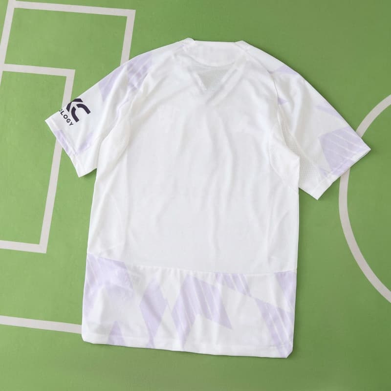 2526 season Manchester United F.C. away Player version