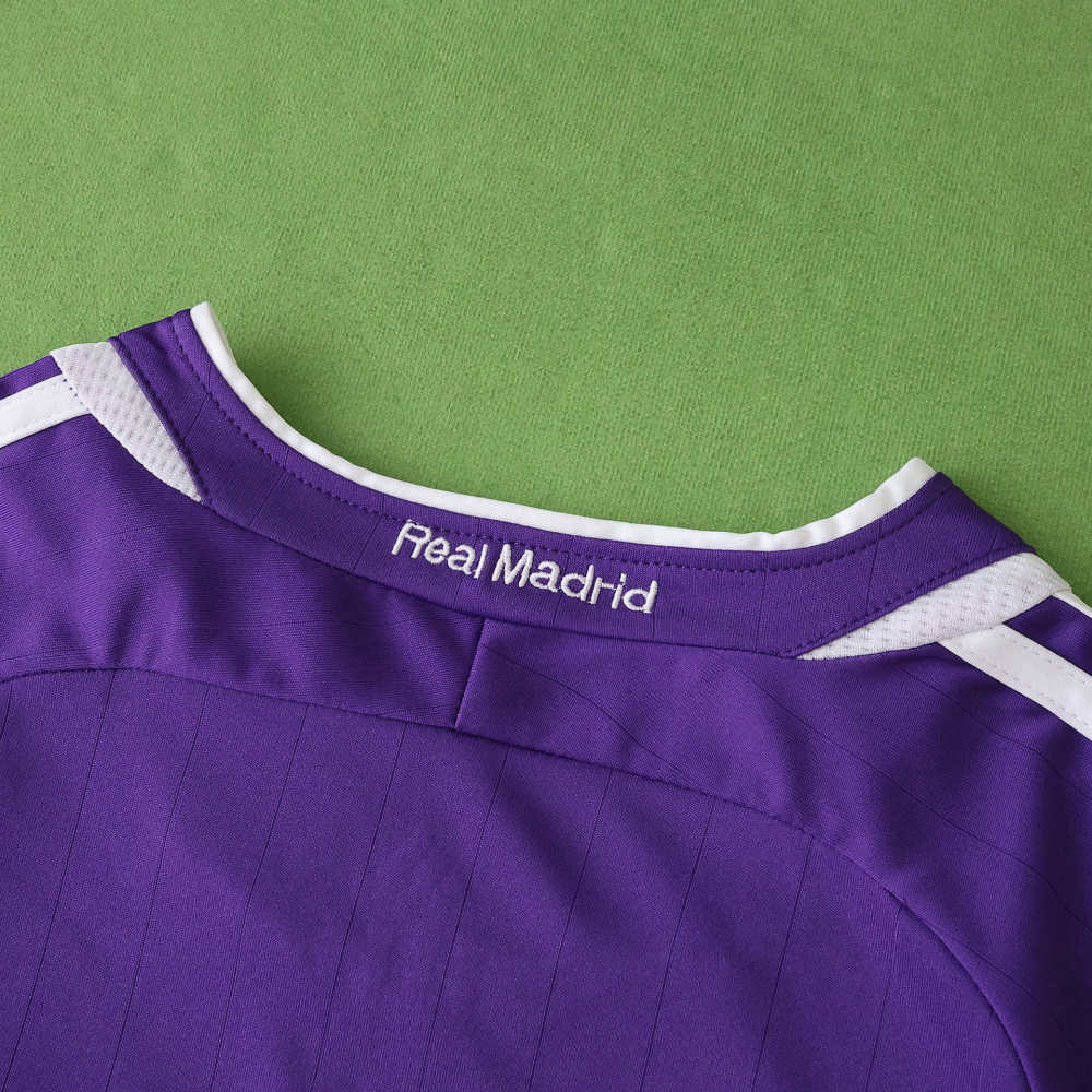 2006 season Real Madrid CF third retro Kids kit