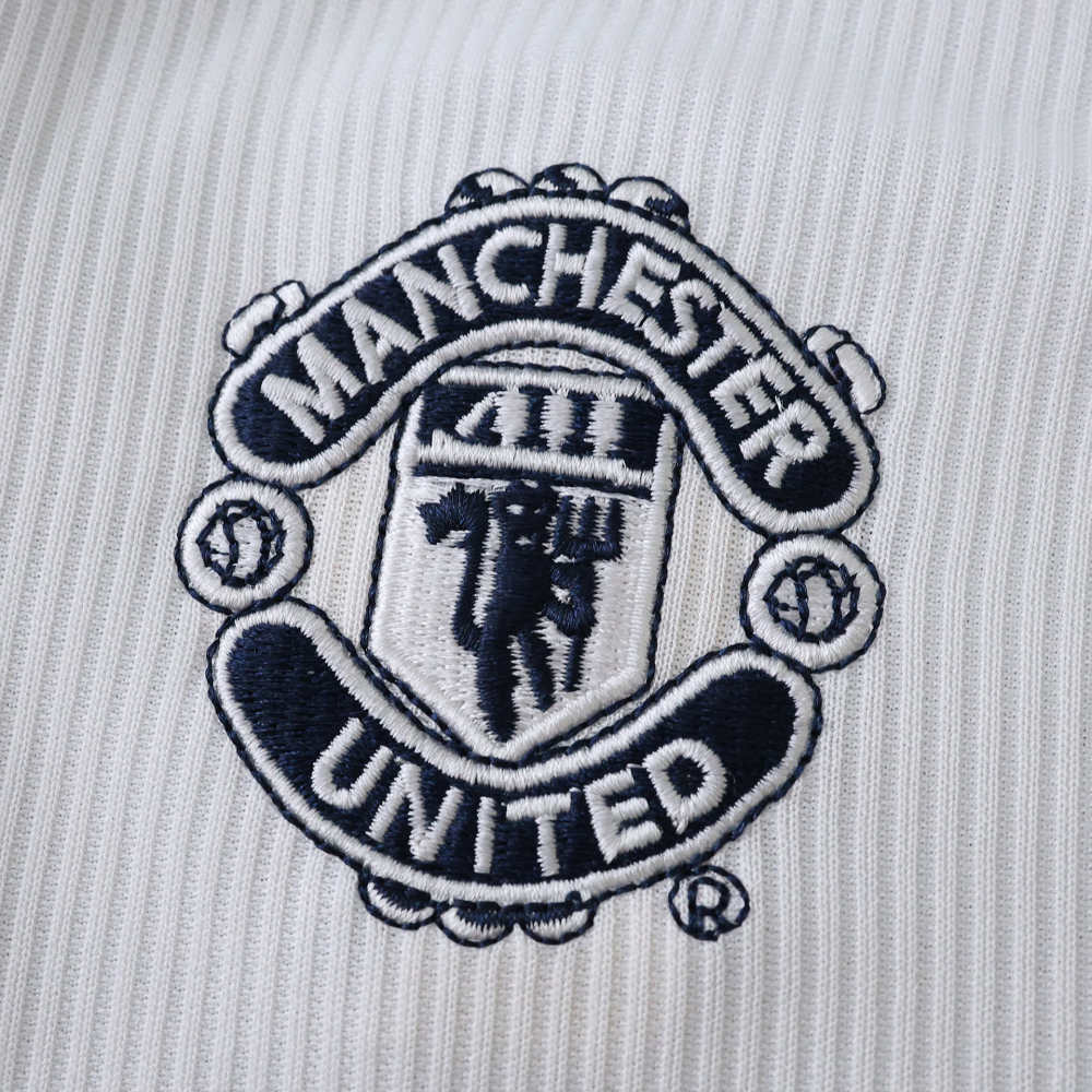 0001 season Manchester United F.C. away retro Kids kit