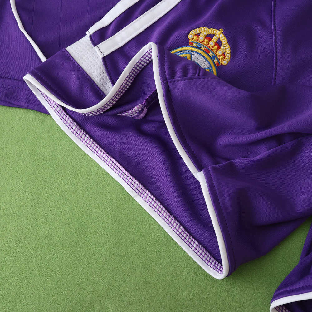 2006 season Real Madrid CF third retro Kids kit