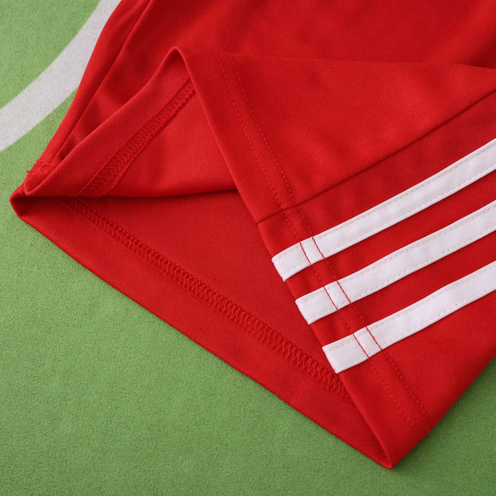 2010 season Liverpool F.C. home retro Kids kit