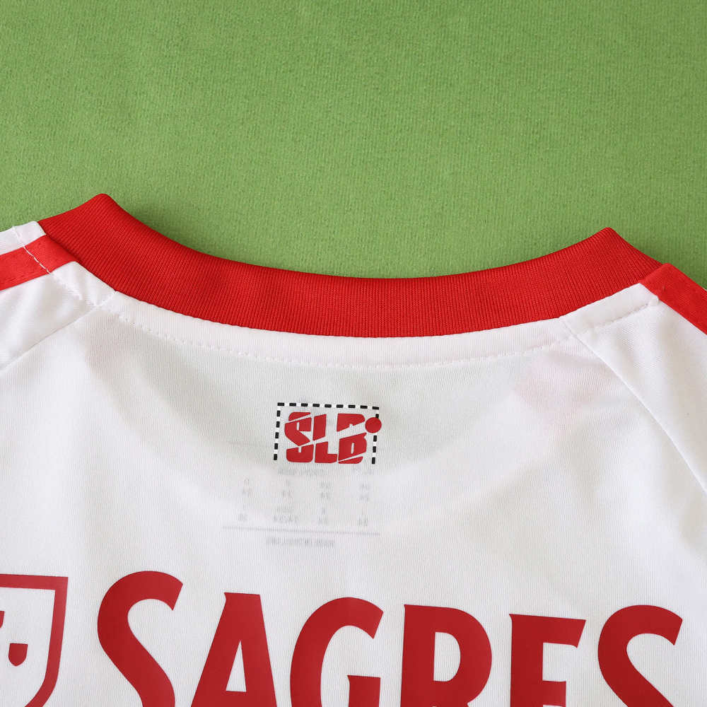 2526 season S.L. Benfica third Kids kit