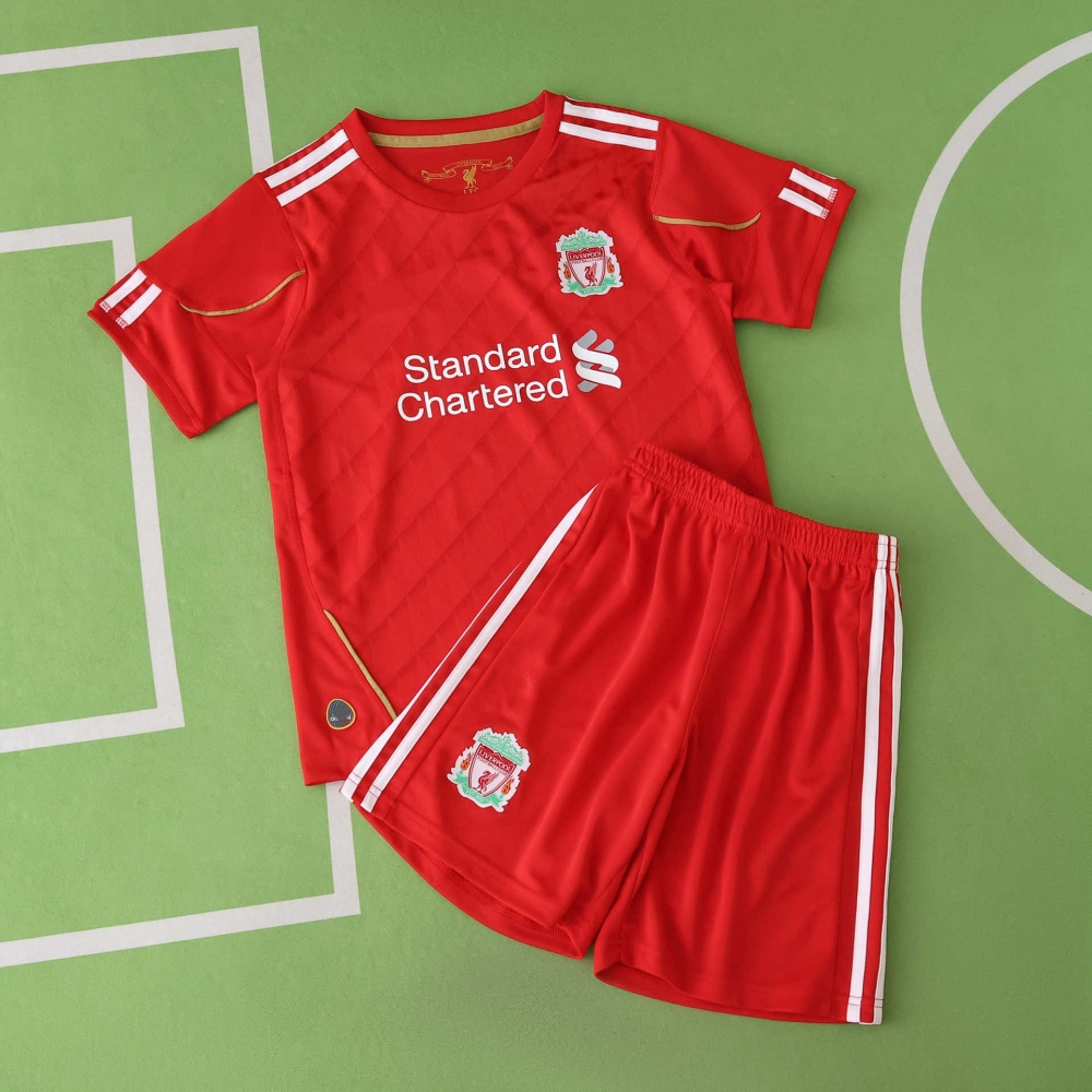 2010 season Liverpool F.C. home retro Kids kit