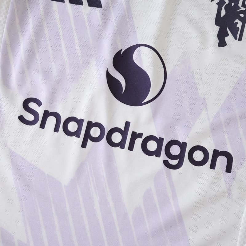 2526 season Manchester United F.C. away Player version