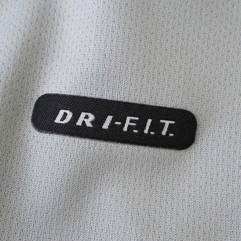 2001 season Paris Saint-Germain F.C. away retro Kids kit