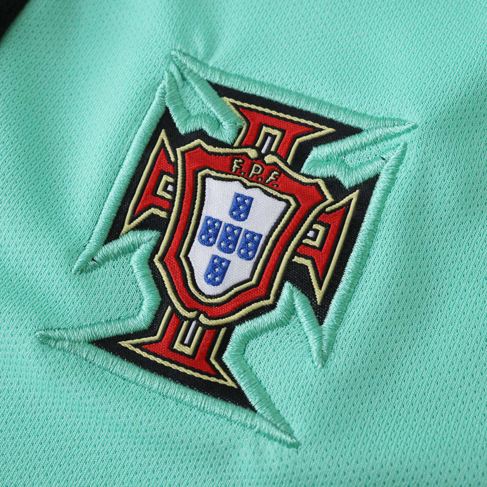 2016 season Portugal away retro Kids kit