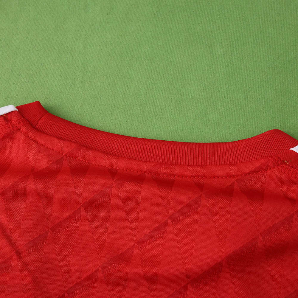 2010 season Liverpool F.C. home retro Kids kit