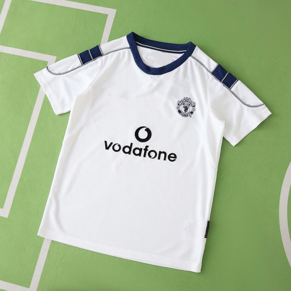 0001 season Manchester United F.C. away retro Kids kit