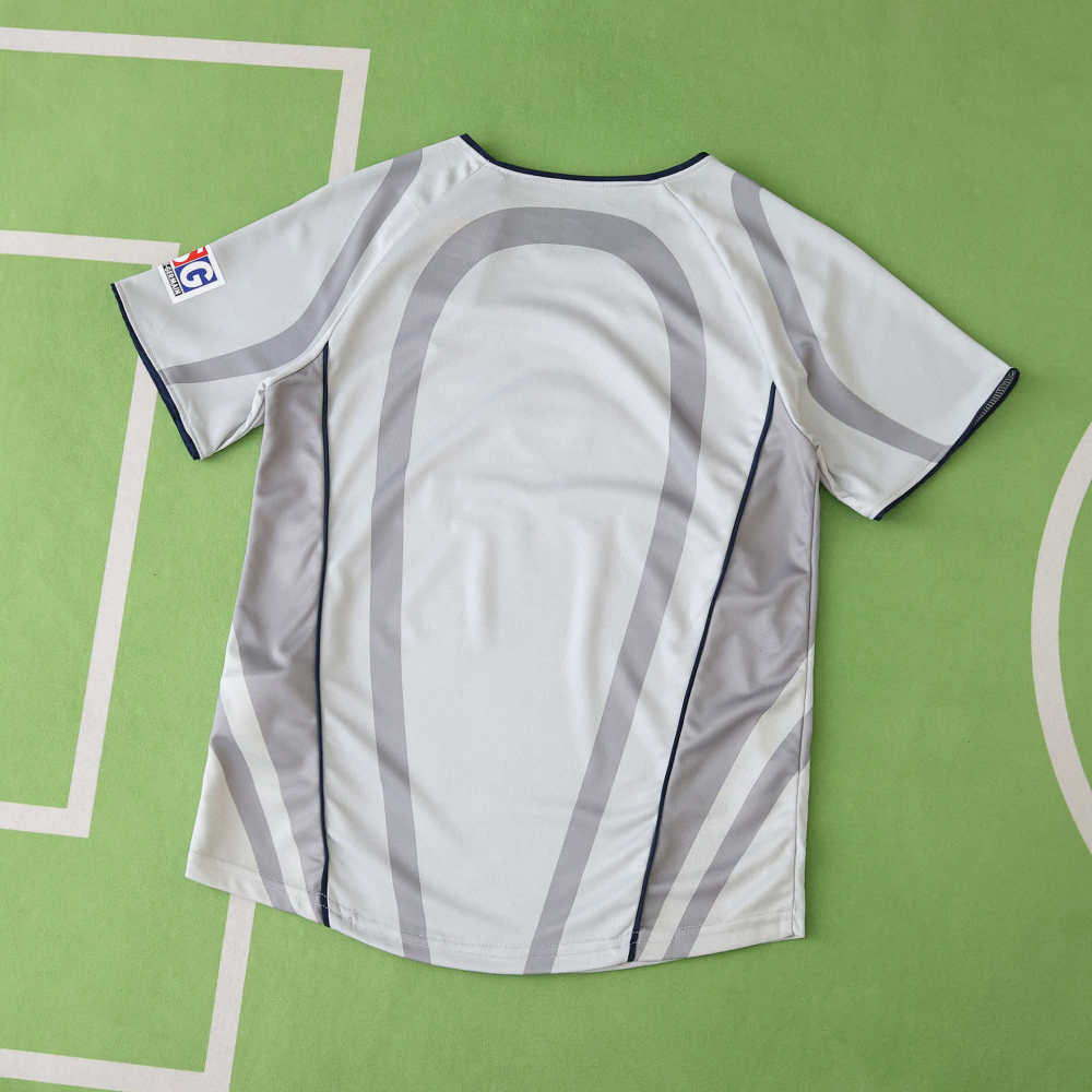 2001 season Paris Saint-Germain F.C. away retro Kids kit