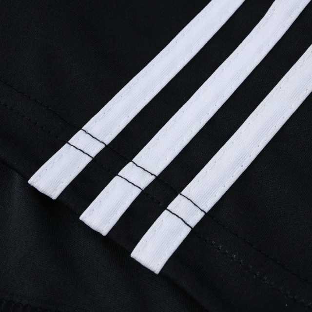2526 season Newcastle United F.C. home shorts