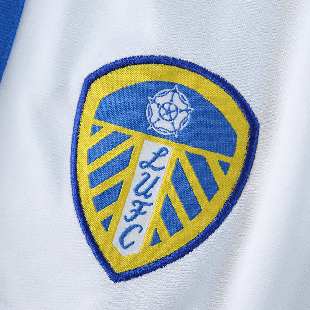 2526 season Leeds United F.C. home shorts