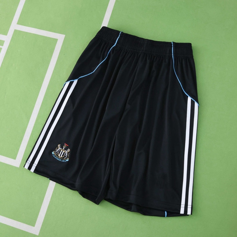 2526 season Newcastle United F.C. home shorts