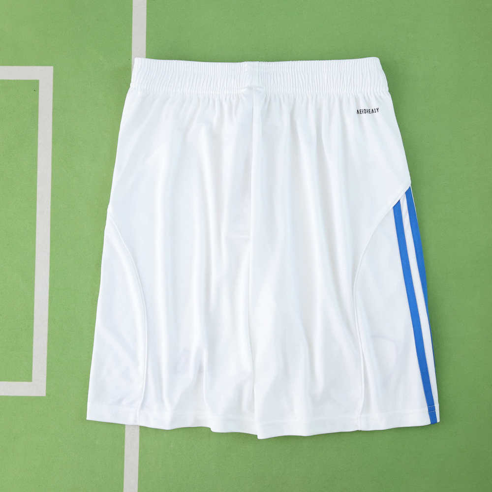 2526 season Leeds United F.C. home shorts