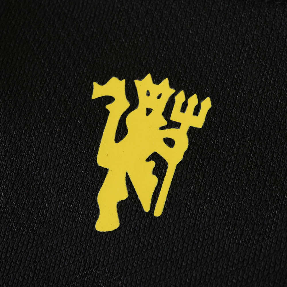 2526 season Manchester United F.C. third Player version
