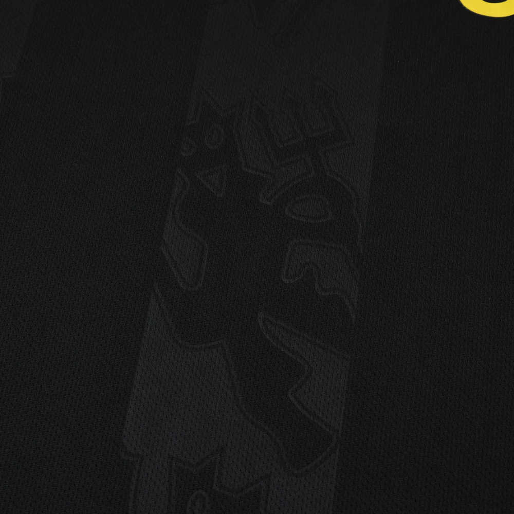 2526 season Manchester United F.C. third Fan version