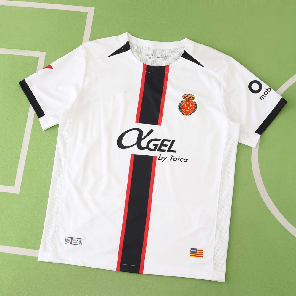 2526 season RCD Mallorca  away Fan version
