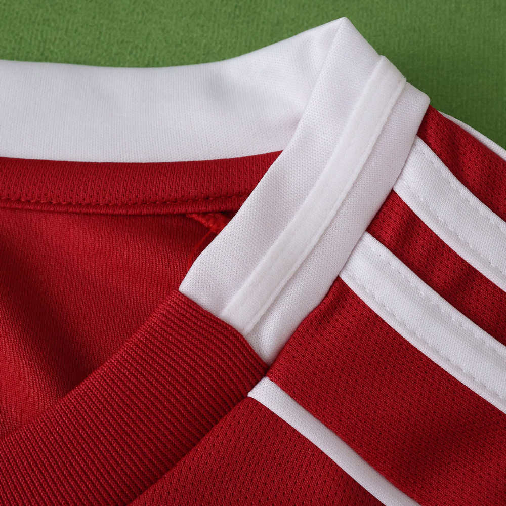 2526 season Liverpool F.C. home Fan version