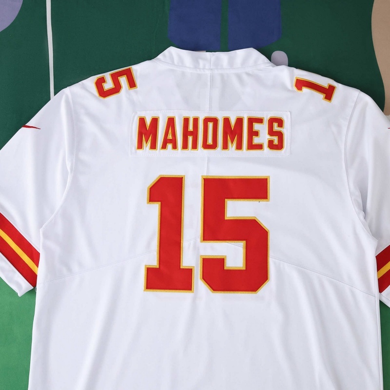 2025 NFL  Kansas City Chiefs Version 15#MAHOMES