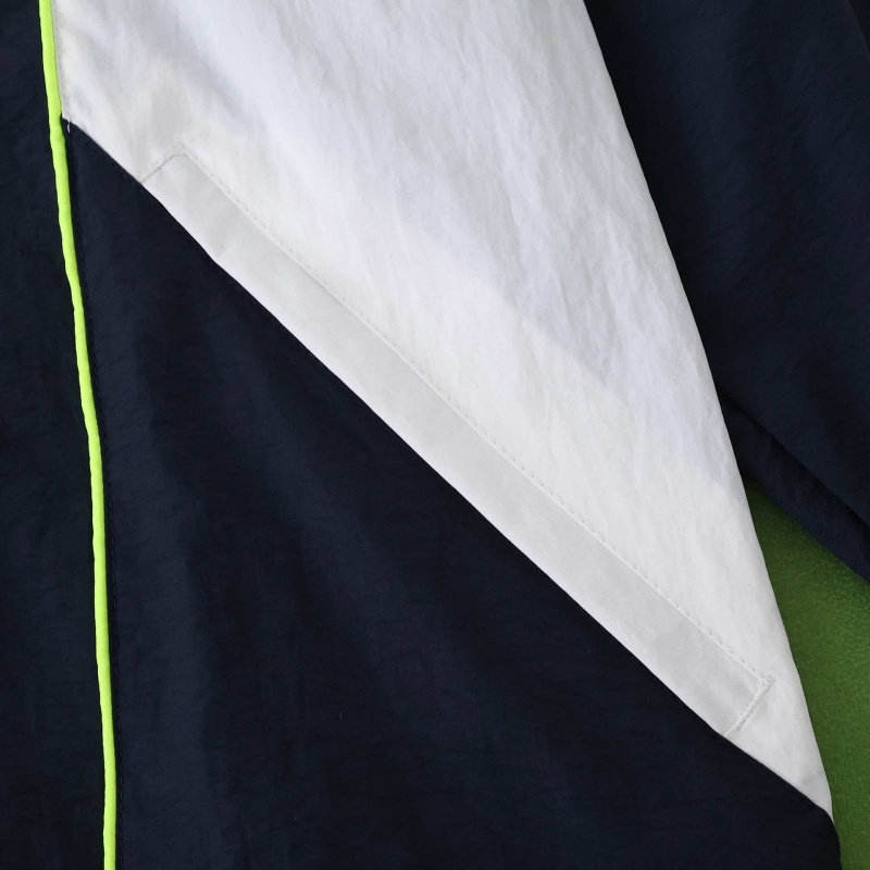 2526 Real Madrid CF Hooded windbreak