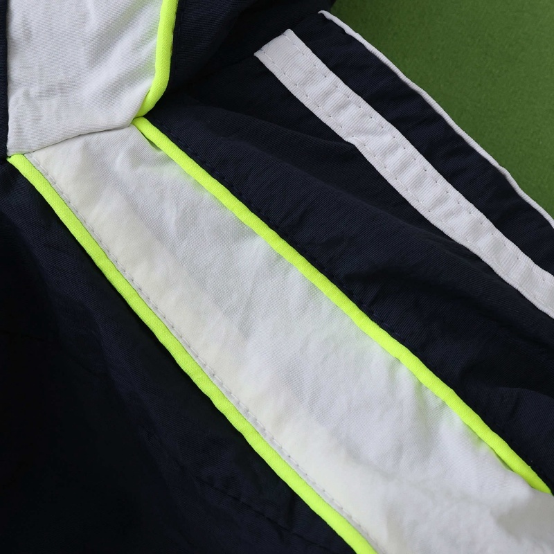 2526 Real Madrid CF Hooded windbreak