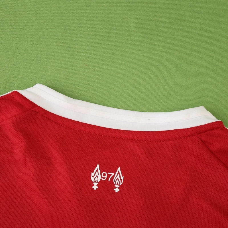 2526 season Liverpool F.C. home Women's Shirt
